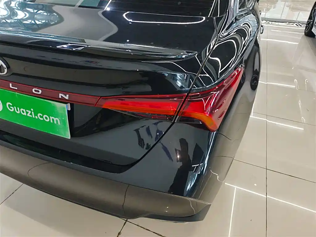 Toyota Avalon 2021 2.5L Luxury Edition фото 24