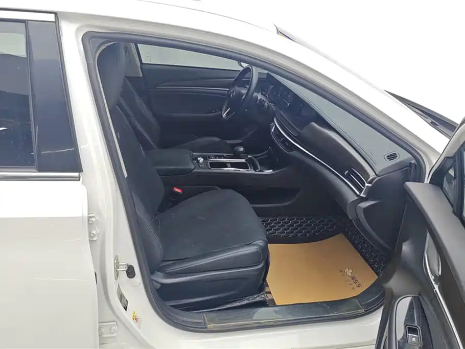 GAC Trumpchi Trumpchi GA6 2019 270T Auto Luxury фото 8