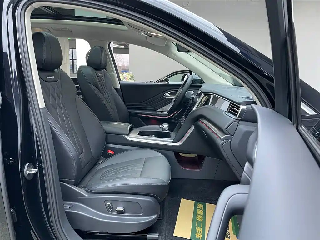 Hongqi HONGQI HS7 PHEV