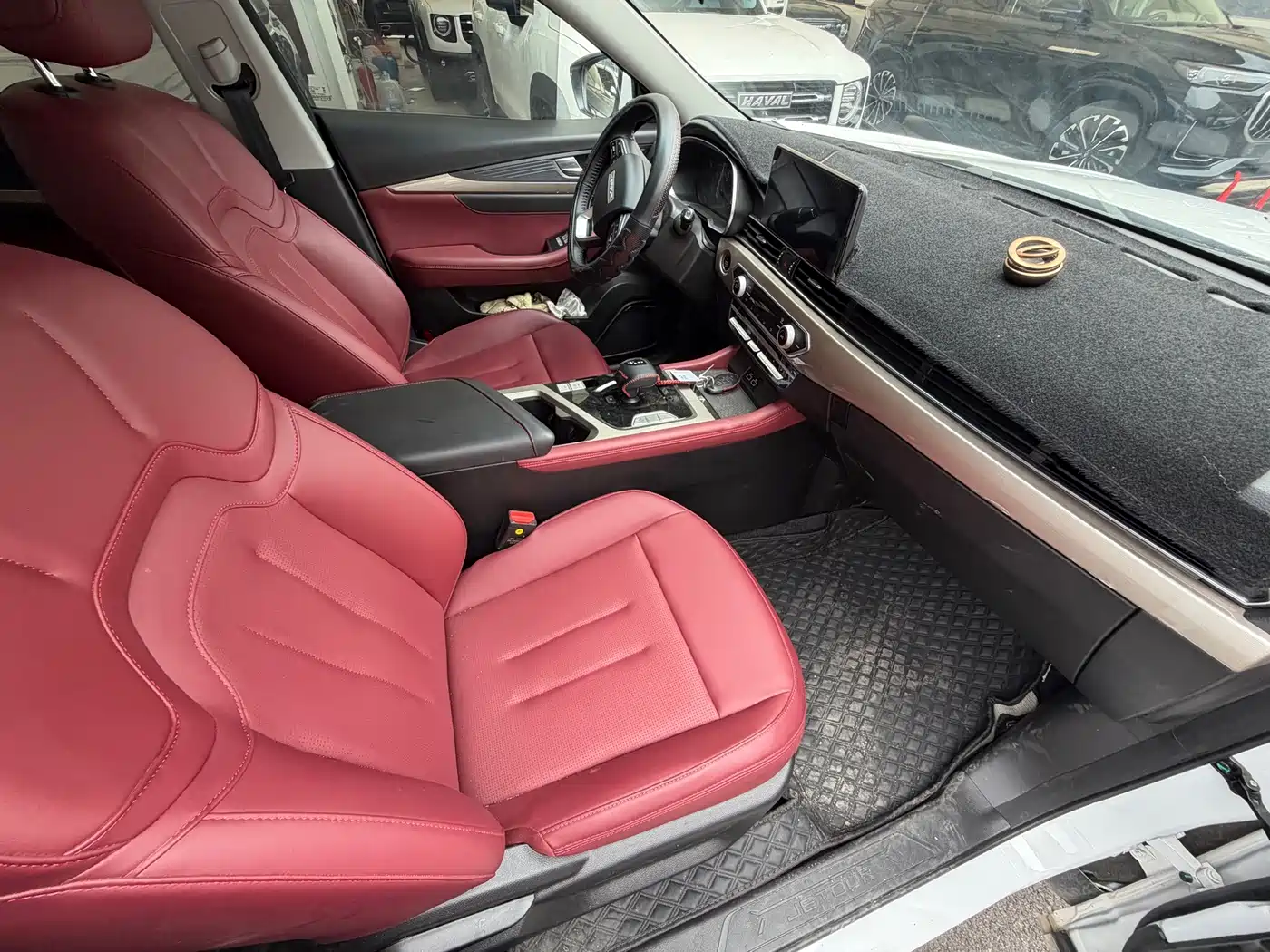 Jetour X70 2025 2024 1.5T DCT Glory PRO 7-seater