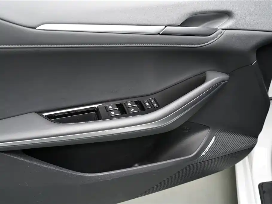 CHANGAN RUICHENG PLUS