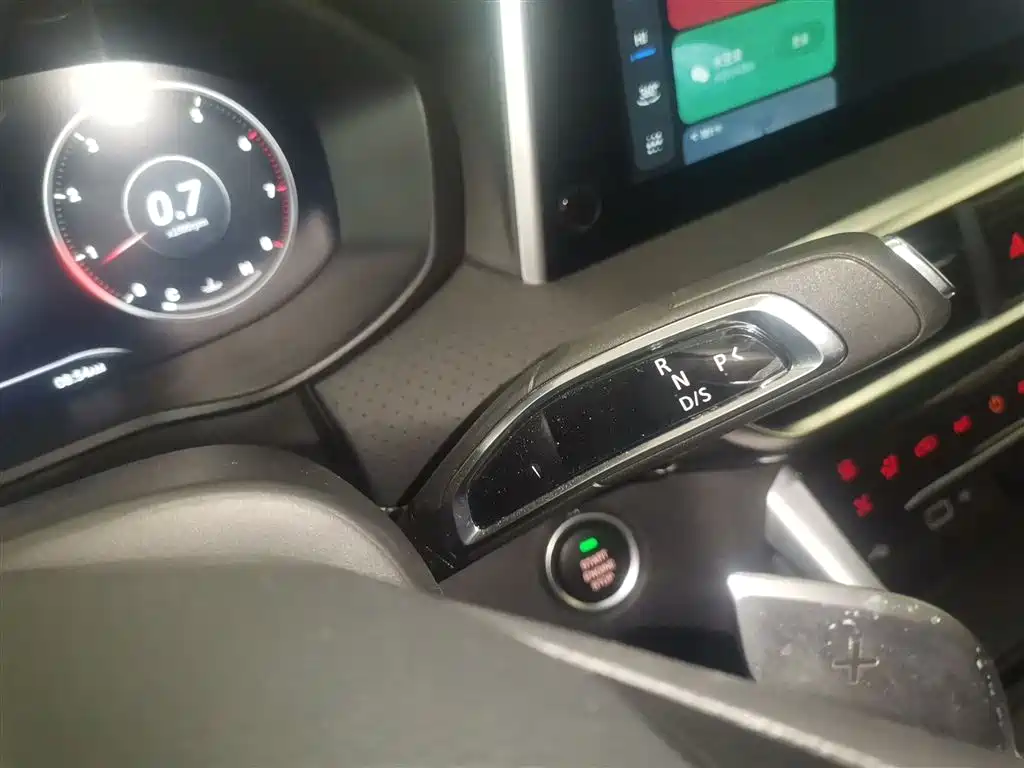 SAIC Maxus Maxus G50 2023 PLUS 1.5T Automatic Escort Edition фото 14