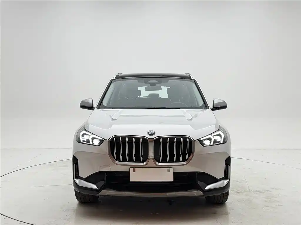 BMW X1 2023 sDrive20Li X Design Package фото 2