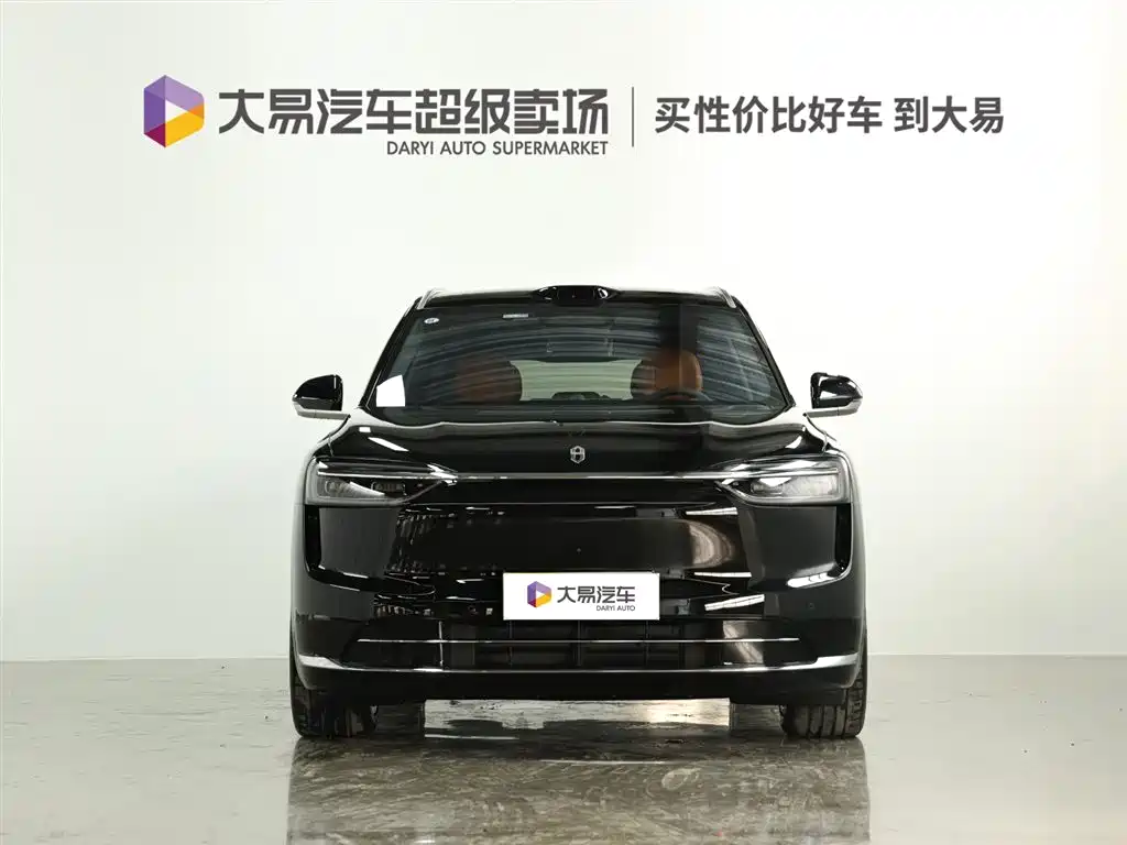 AITO Wenjie AITO M7 2026 Extended Range Max AWD 5-seater фото 2