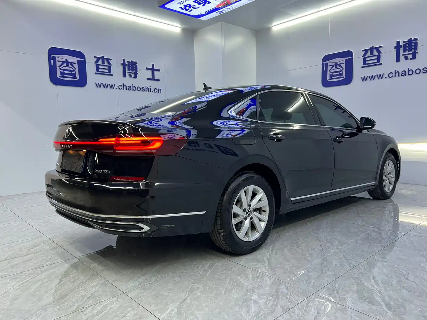 Volkswagen Passat 2023 Facelift 280TSI Elite Edition фото 17