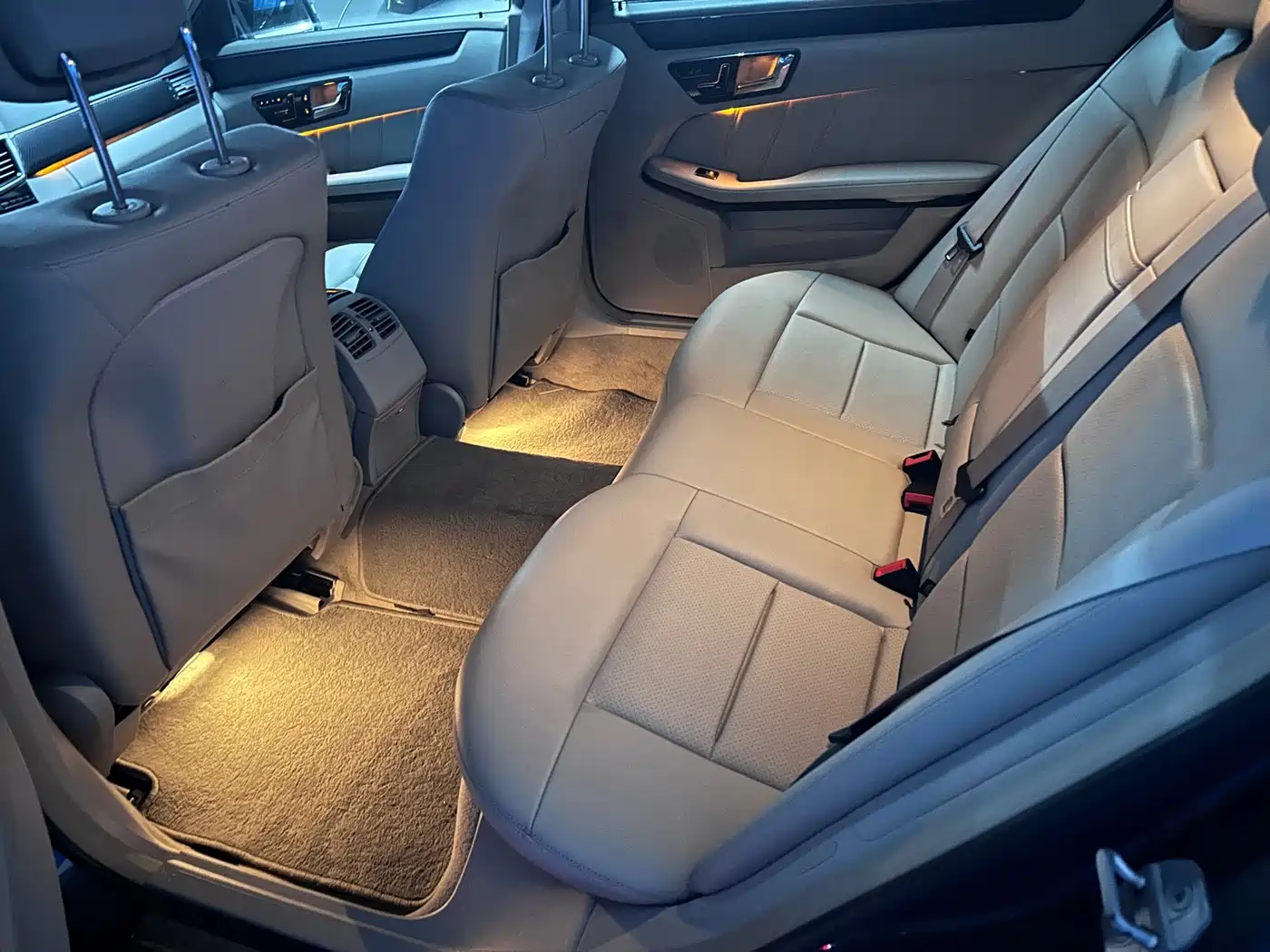 Mercedes-Benz E-Class 2011 2011 E 260 L CGI Fashion