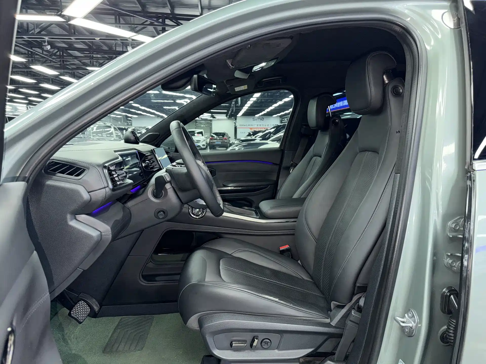 Фото 8 - NIO EC6