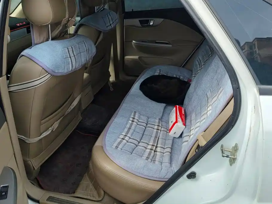Buick Excelle 2013 2013 1.5L Automatic Classic