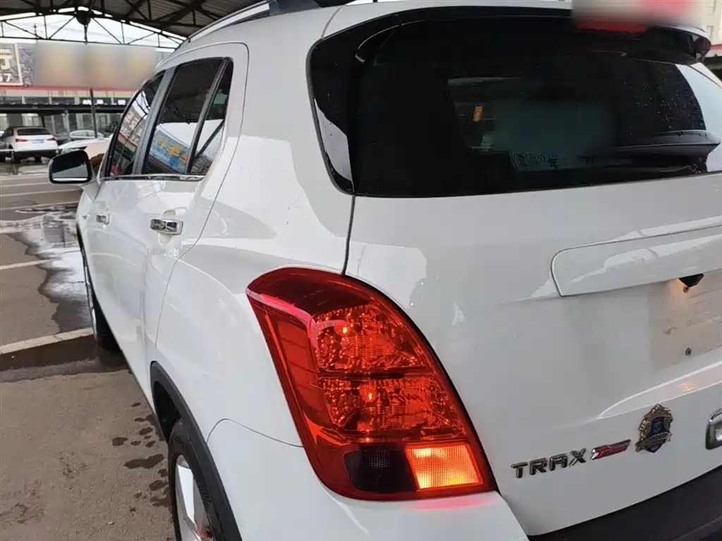 Chevrolet Trax 2014 1.4T Automatic 2WD Luxury фото 5