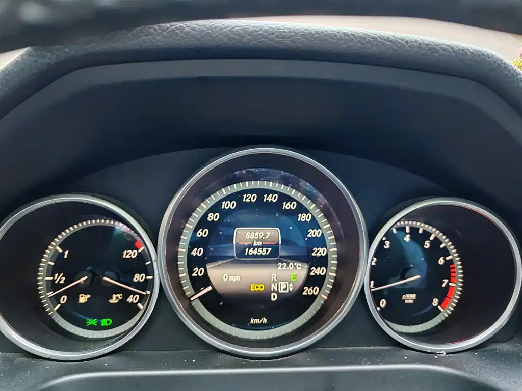 Mercedes-Benz E-Class 2015 E 200 L фото 17