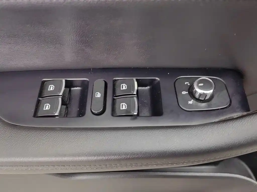 Фото 9 - Haval H6