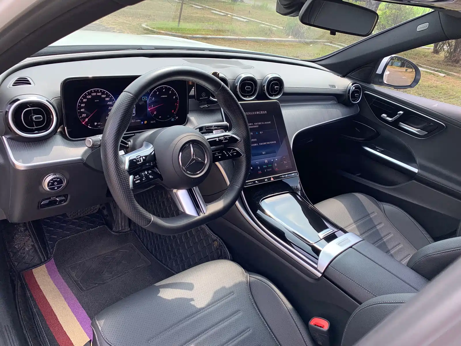 Фото 8 - Mercedes-Benz C-Class