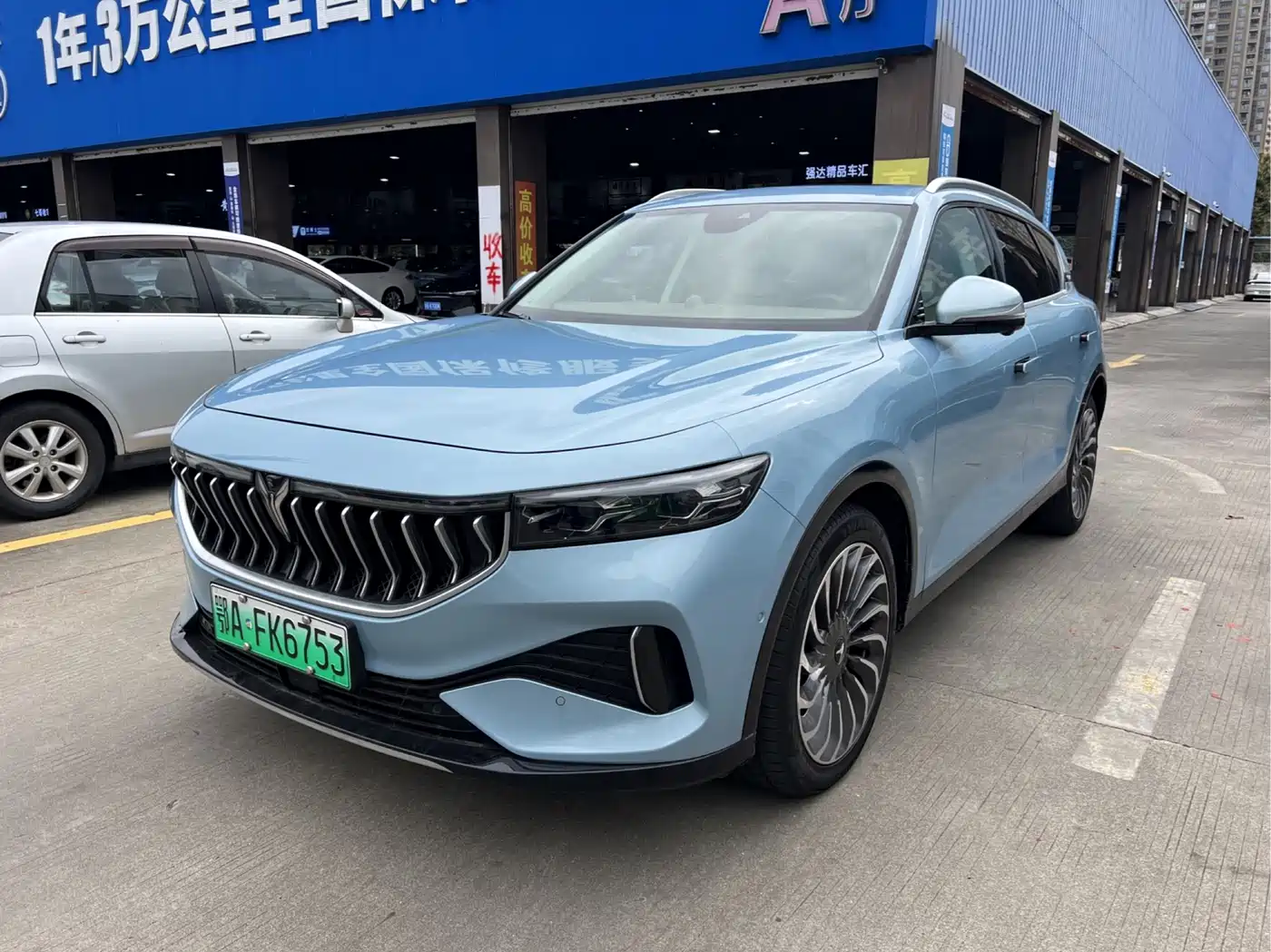 Voyah Auto VOYAH FREE 2021 AWD Standard Extended Range Edition