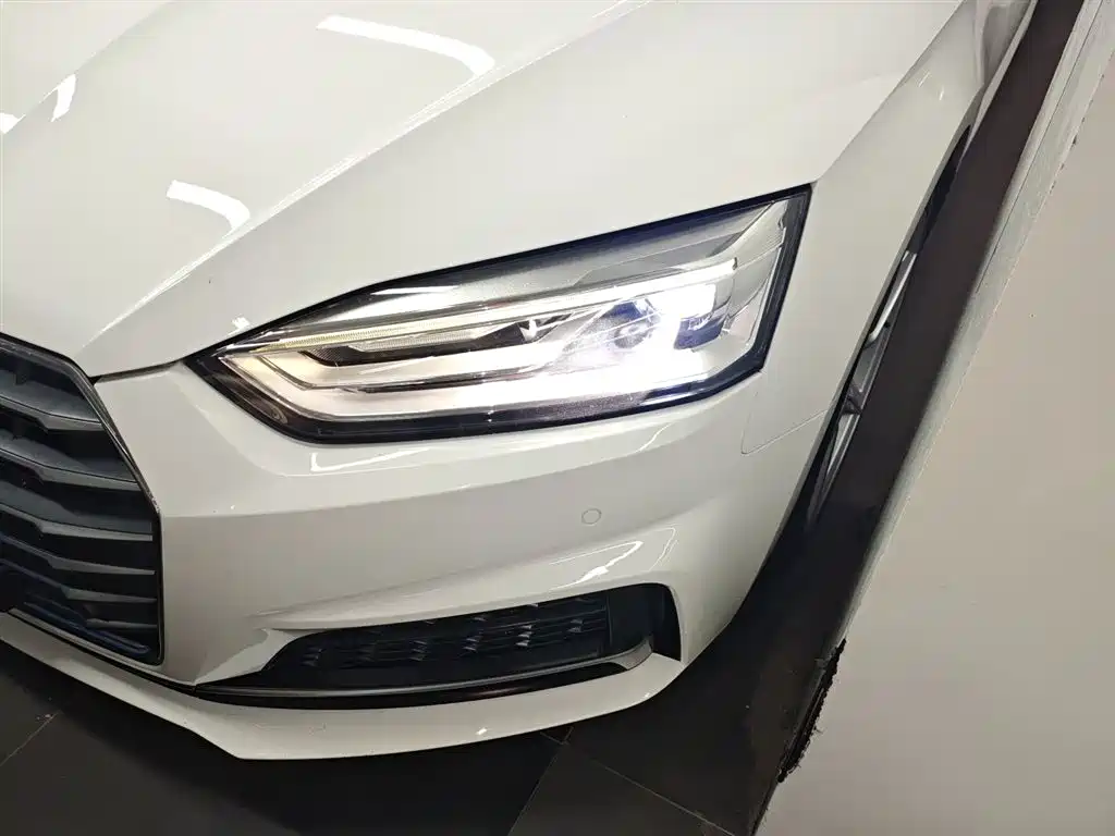 Audi A5 (Import) 2017 Sportback 40 TFSI Fashion фото 24