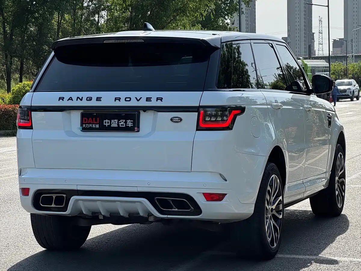 Land Rover Range Rover Sport 2016 3.0 SDV6 HSE фото 12