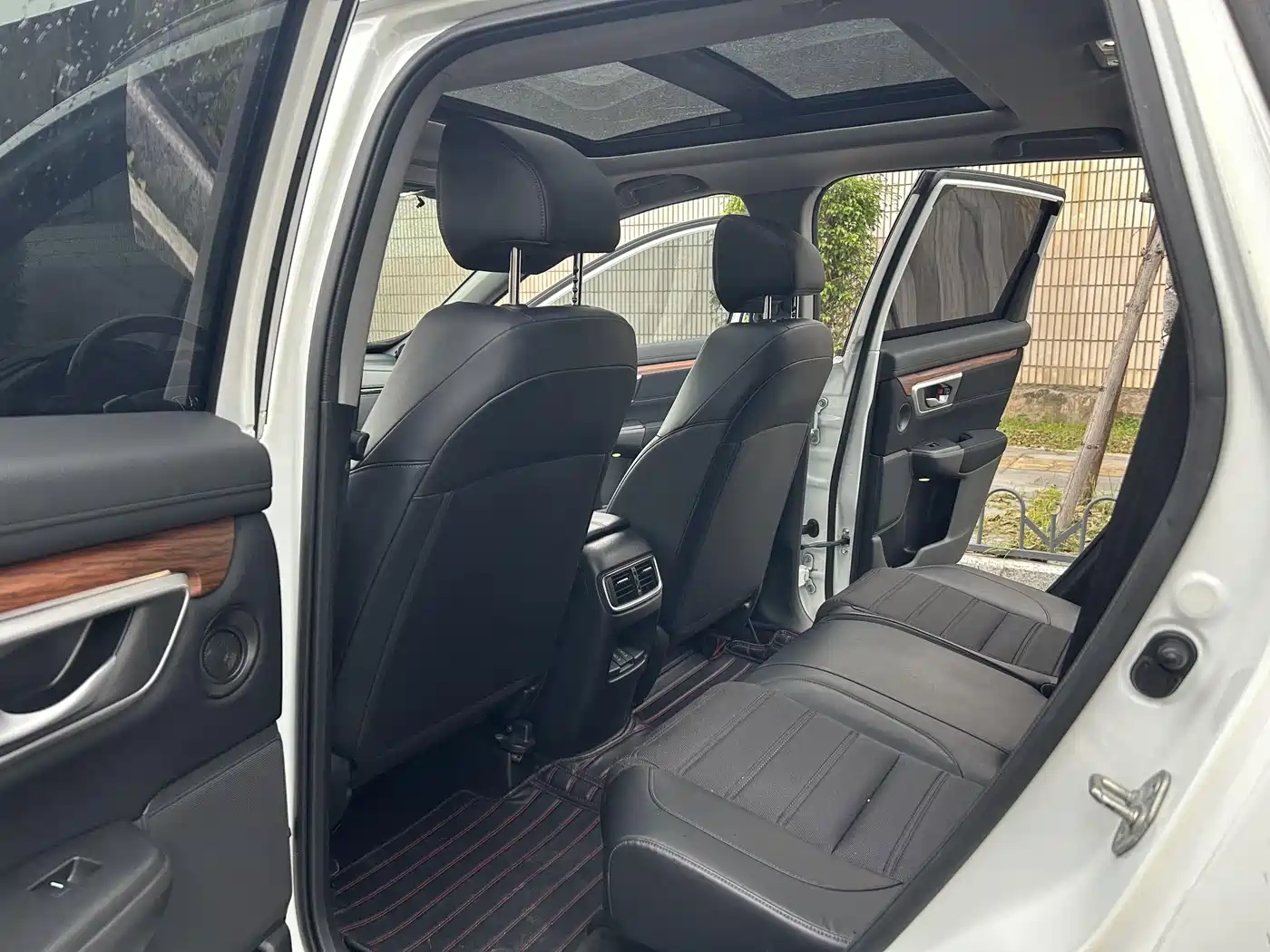 Photo 3 - Honda Breeze