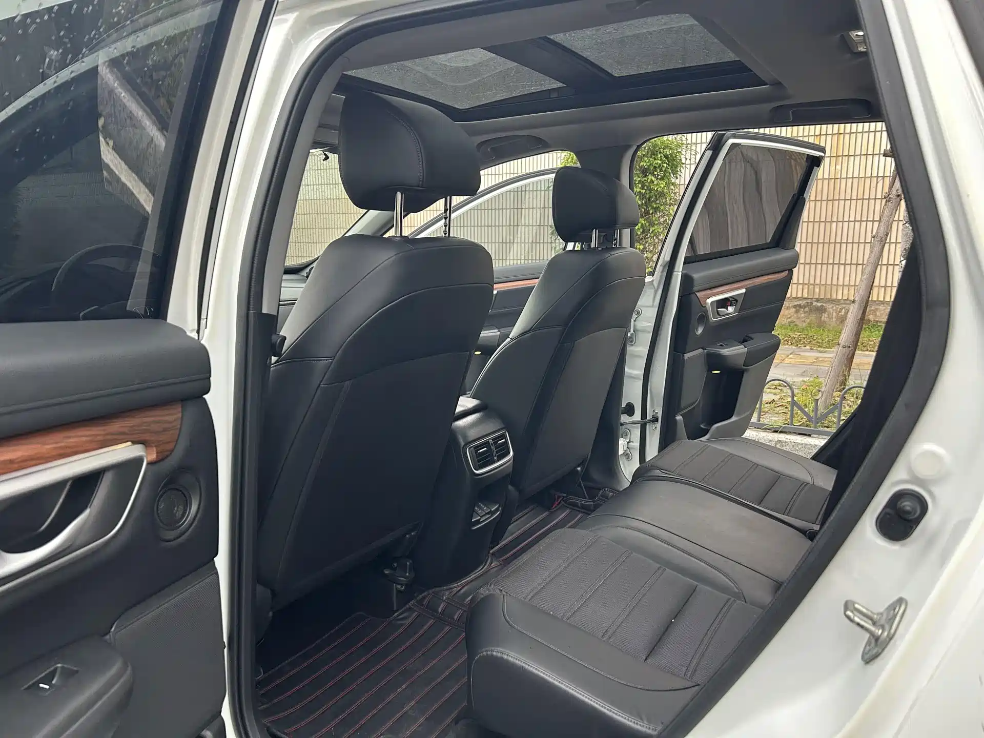 Фото 3 - Honda Breeze