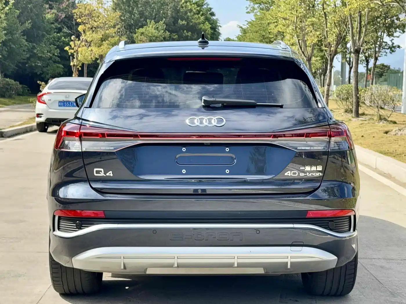 Audi Q4 e-tron 2022 40 e-tron Creation Edition фото 6
