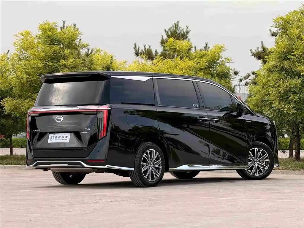 Photo 30 - GAC Trumpchi M8