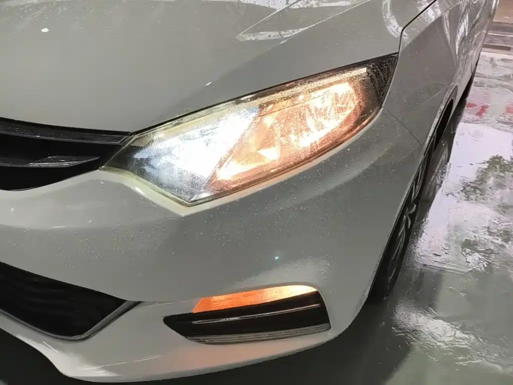 Changan Eado XT 2017 2016 1.6L Manual Stylish Cool Edition