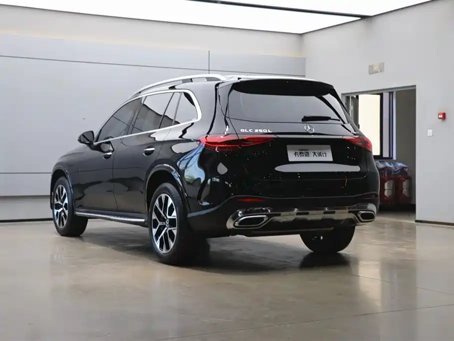 Mercedes-Benz GLC 2023 GLC 260 L 4MATIC Luxury 5-Seater фото 33