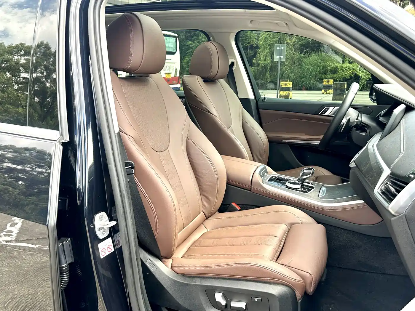 BMW X5 (Import) 2021 xDrive30i M Sport Package фото 17