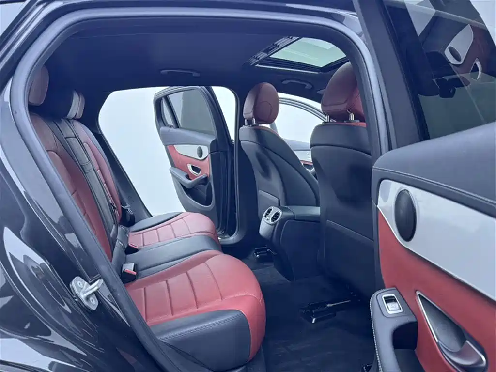 MERCEDES-BENZ GLC COUPE