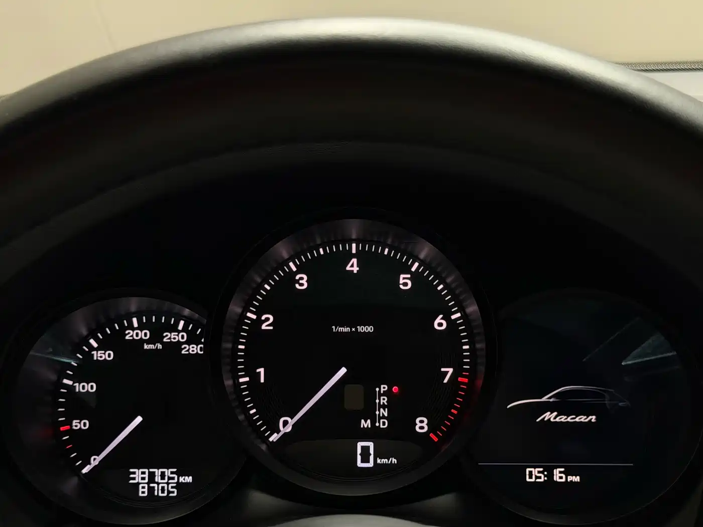 Porsche Macan 2023 Macan 2.0T фото 9