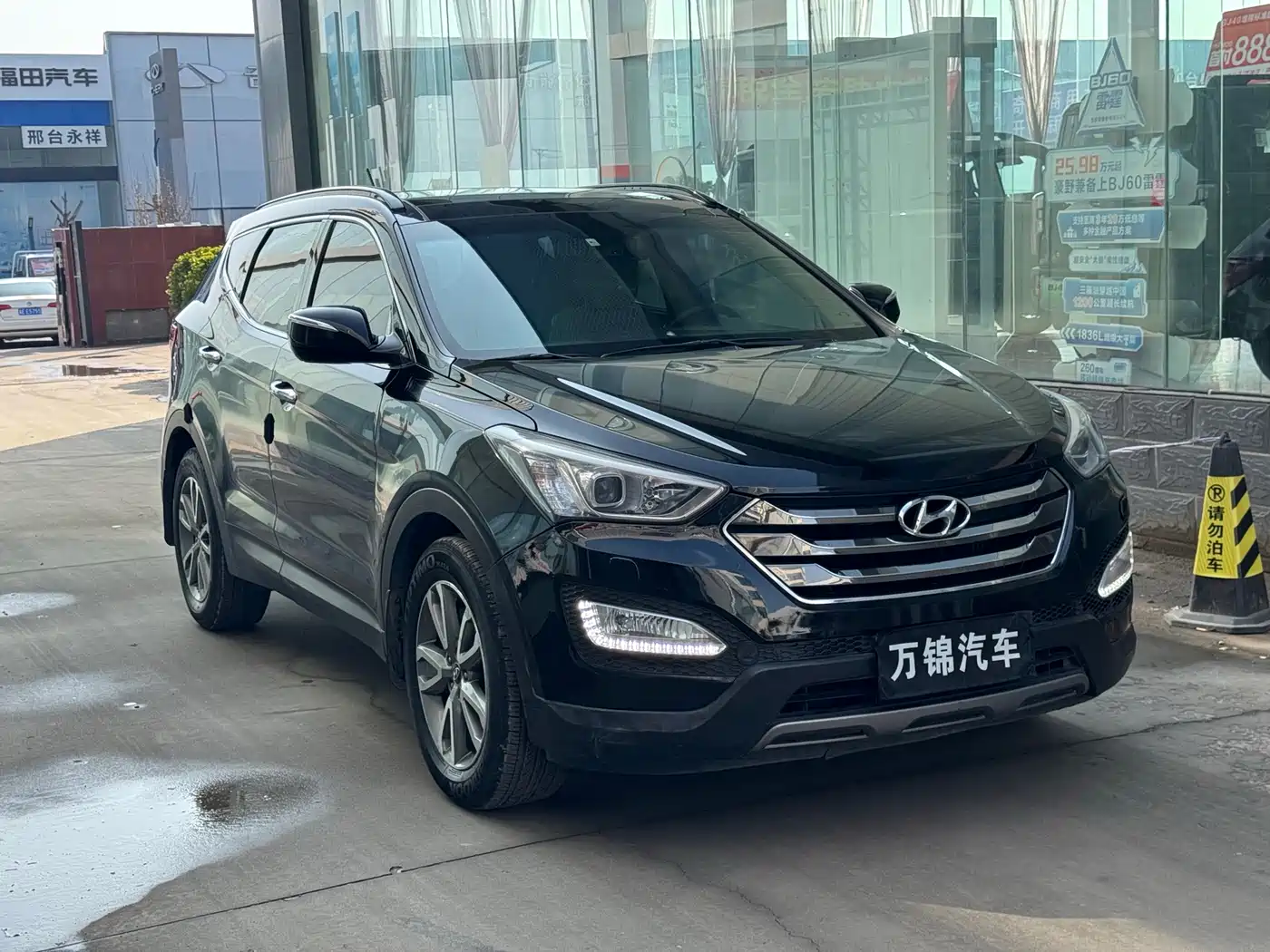 Hyundai Santa Fe 2013 Facelift 2.0T Automatic 4WD Premium фото 3