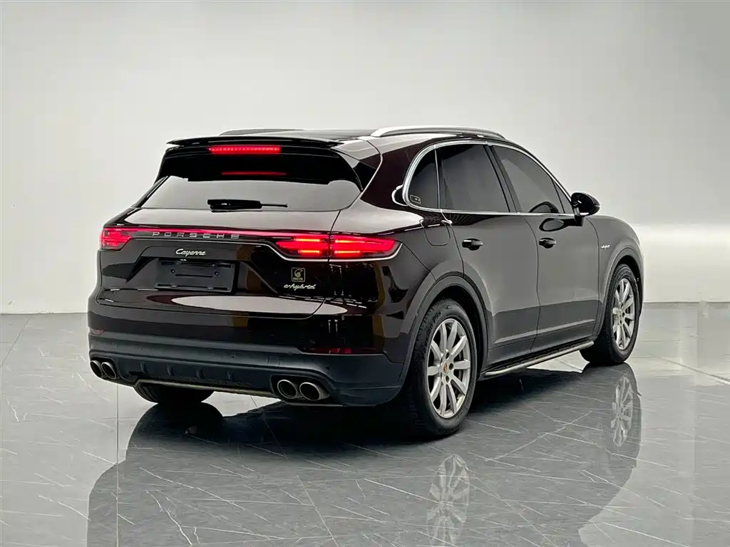 Porsche Cayenne New Energy 2020 Cayenne E-Hybrid 2.0T фото 6