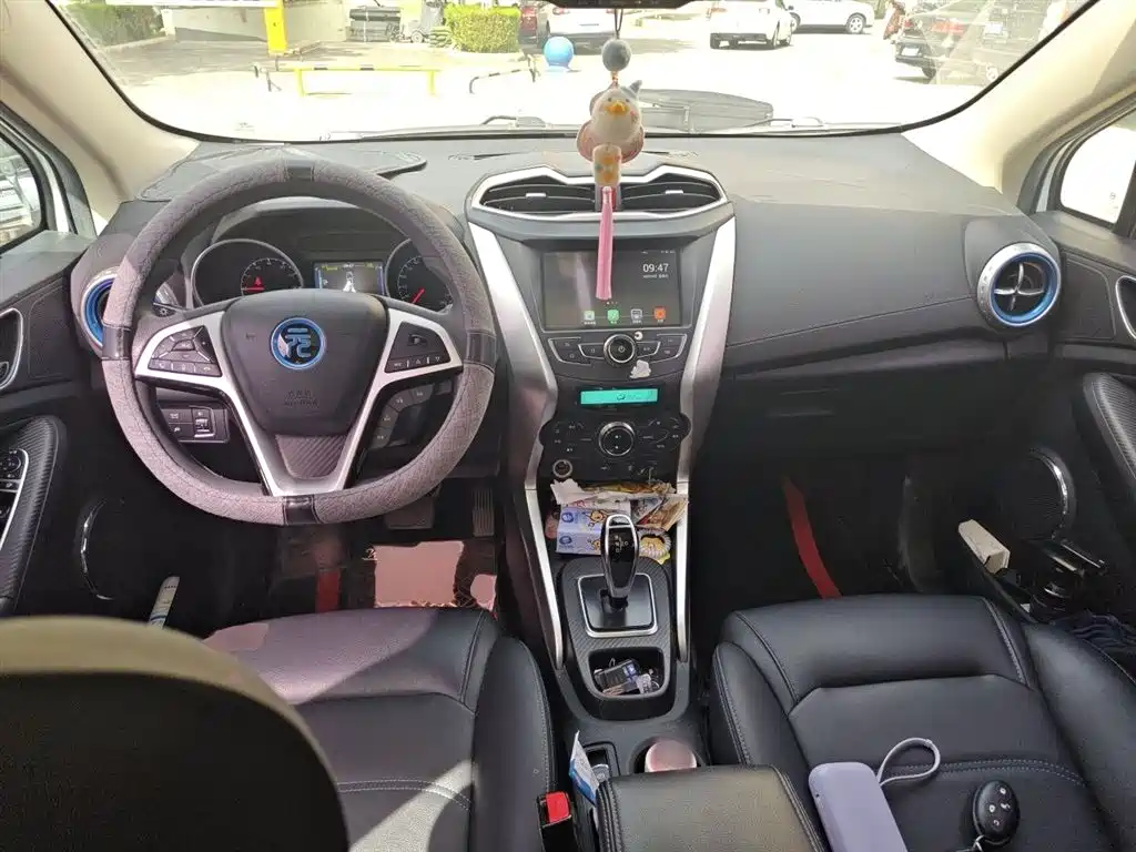 BYD Yuan New Energy 2018 EV360 Smart Connected Cool Type фото 6