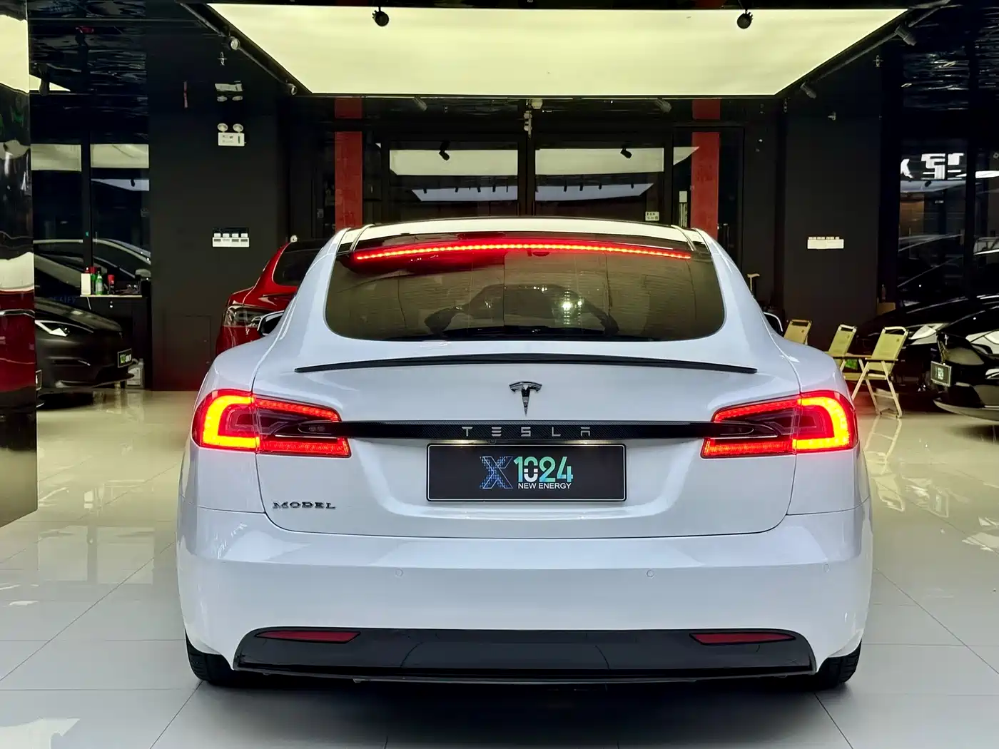 Tesla Model S 2018 2017 Model S 75D Standard Range