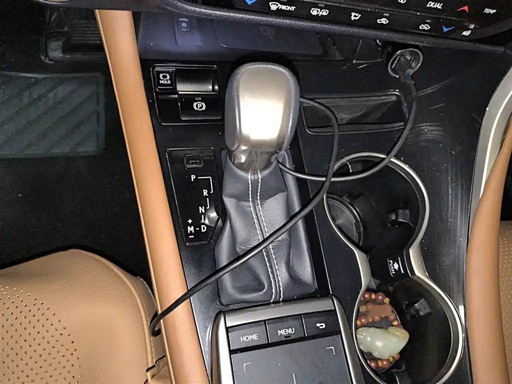 Lexus RX 2020 Facelift 300 AWD Elegance Edition фото 7