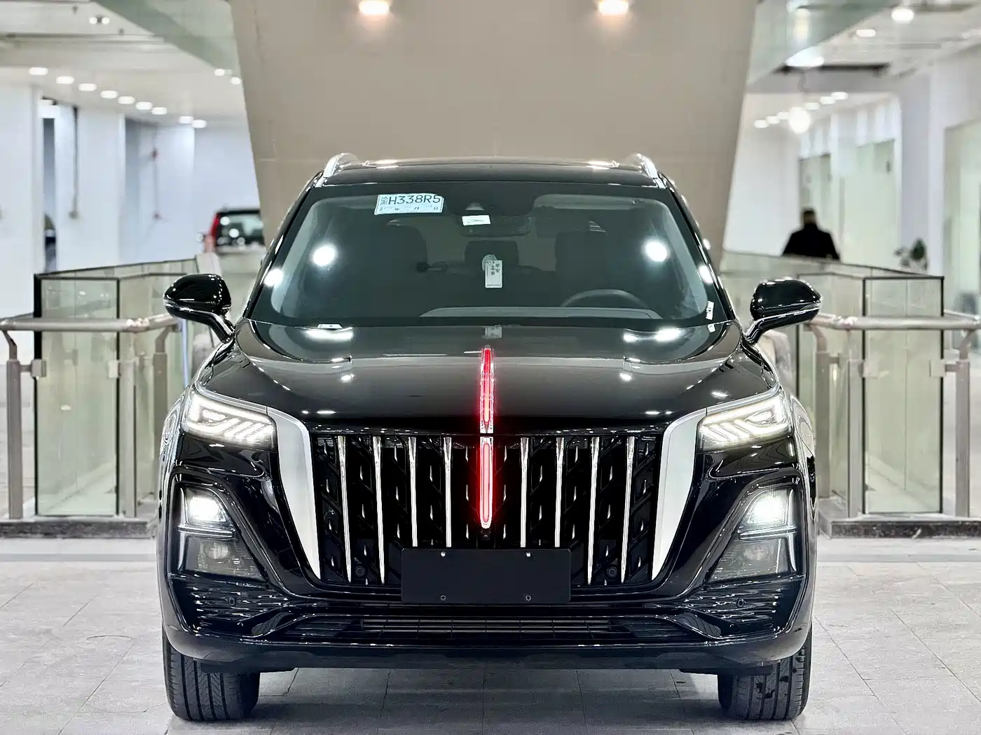 Фото 2 - Hongqi HS5