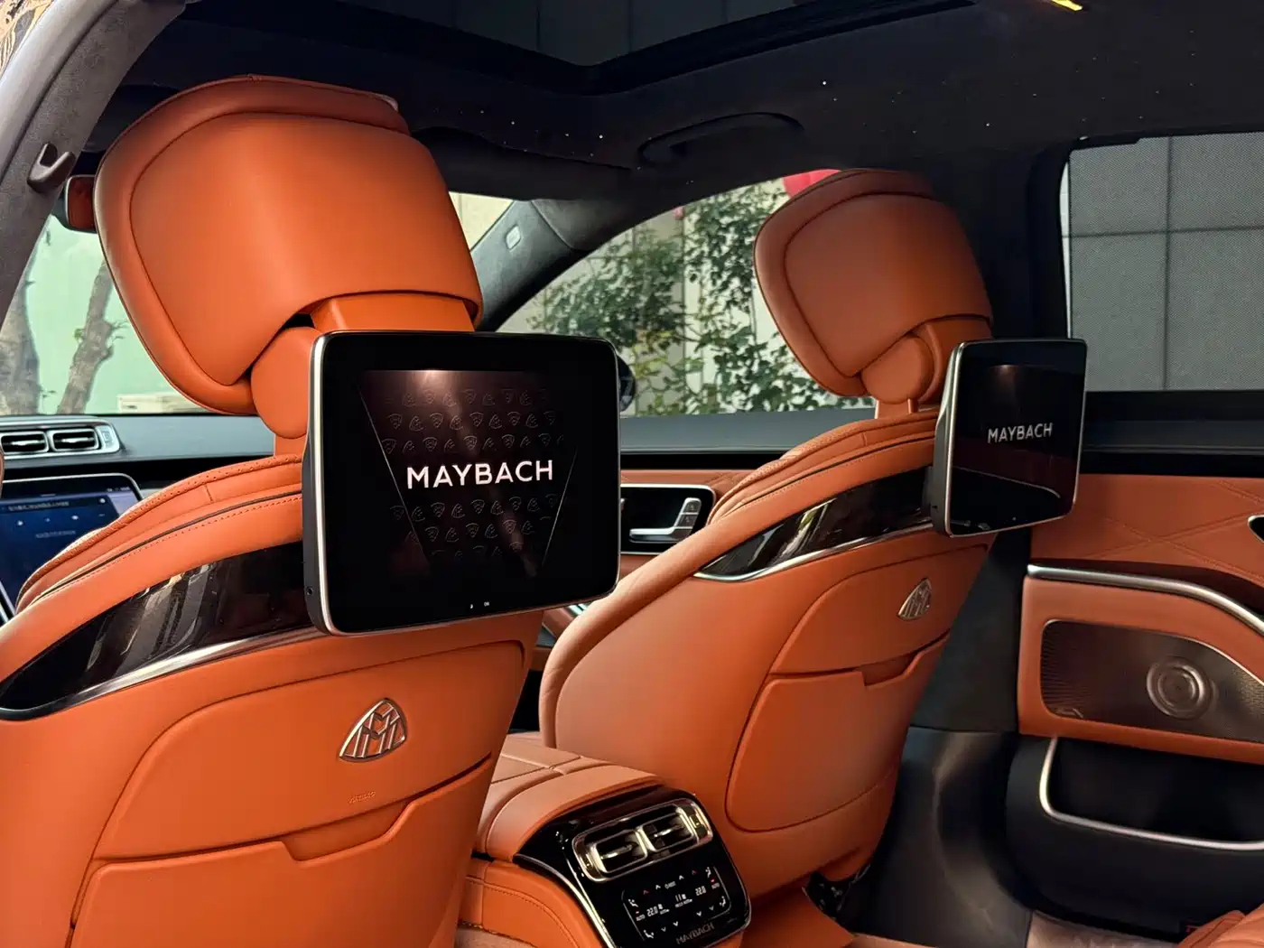 Mercedes-Benz Maybach S-Class 2022 S 480 4MATIC Intelligent Premium Special Edition фото 10