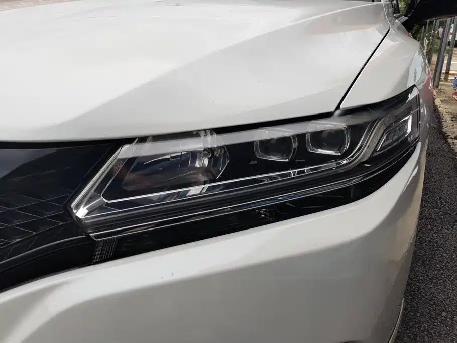 Honda Spirior 2017 2015 2.0L Premium Edition