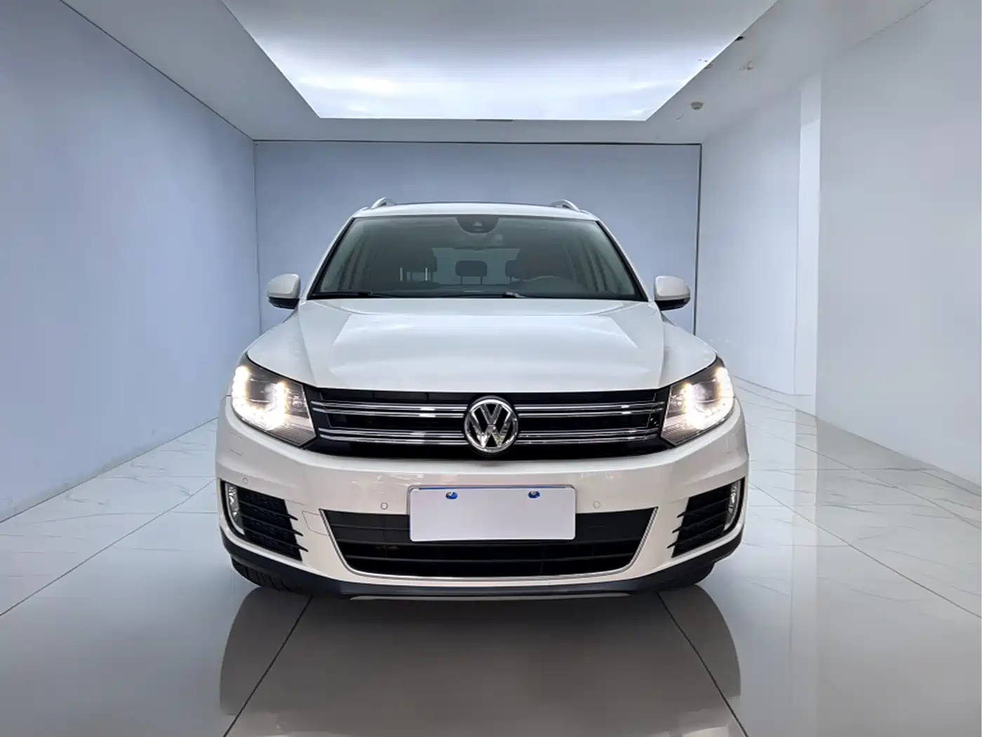 Volkswagen Tiguan 2013 2.0TSI Automatic AWD Flagship Edition фото 2
