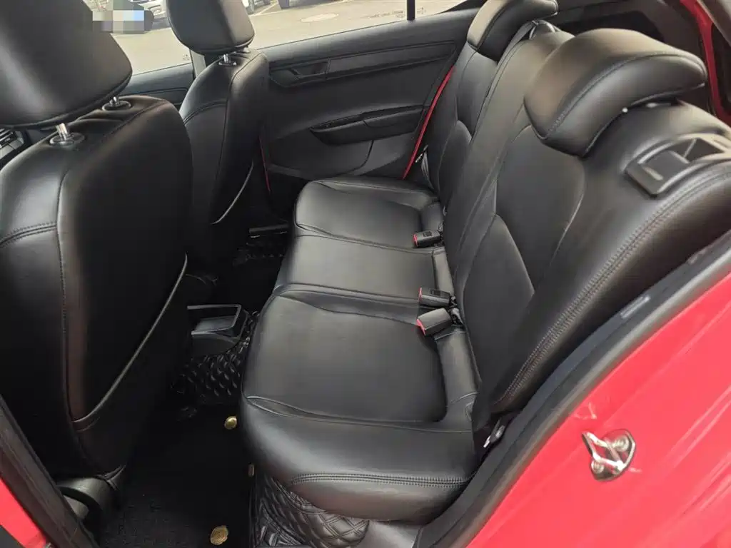 Škoda Fabia 2017 1.4L Auto Car Enjoy Edition фото 17