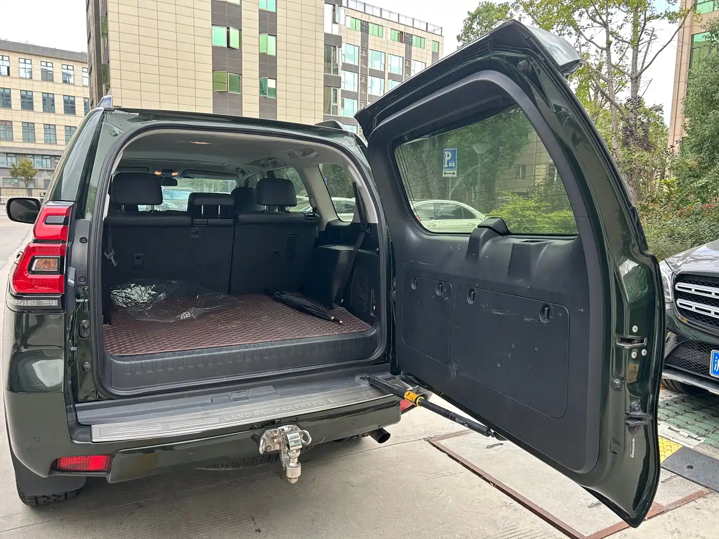 Toyota Prado 2018 3.5L Auto TX-L фото 13