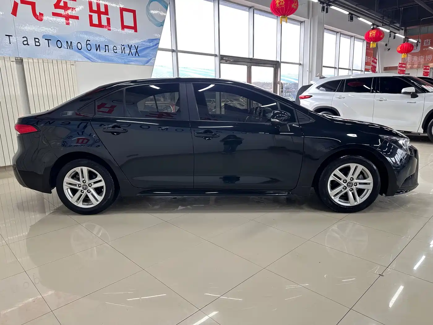 Toyota Levin 2022 TNGA 1.5L CVT Progressive Edition фото 4