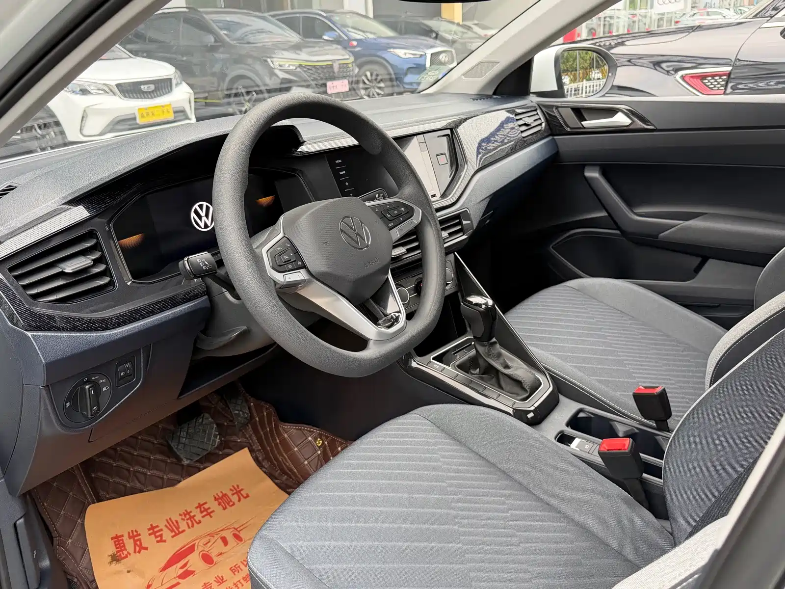 Photo 7 - Volkswagen Lavida