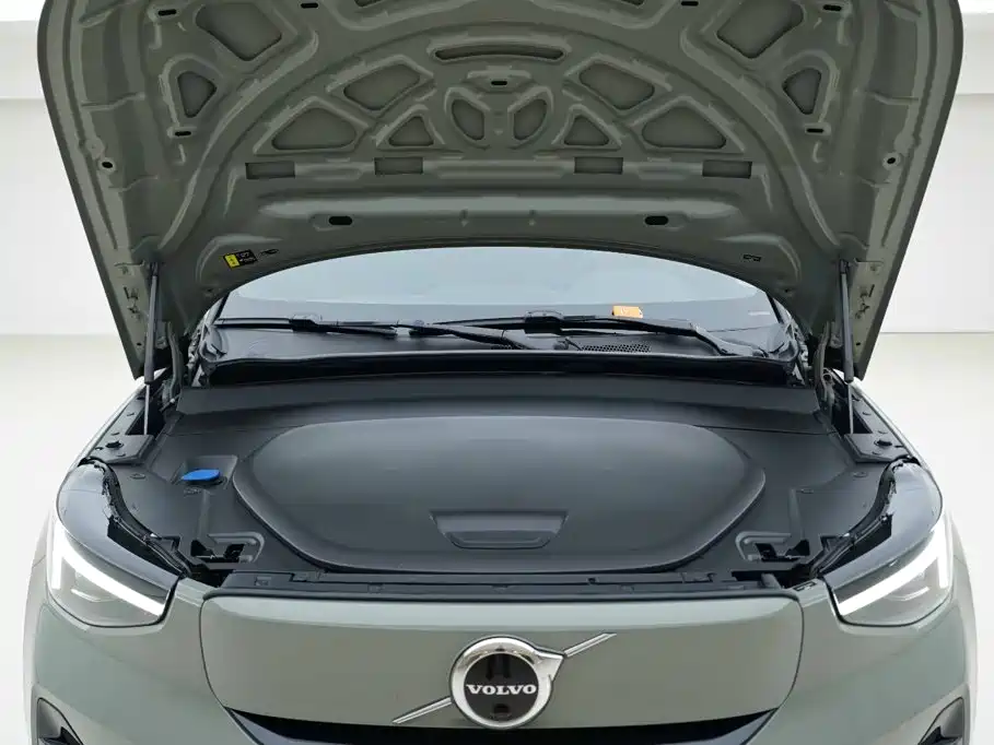 Volvo C40 2023 2022 Long Range Edition PRO
