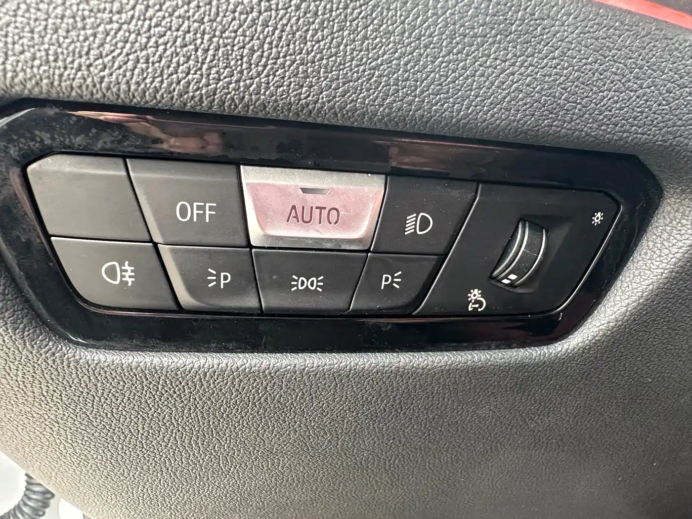 BMW 3 Series 2023 320Li M Sport Package фото 13
