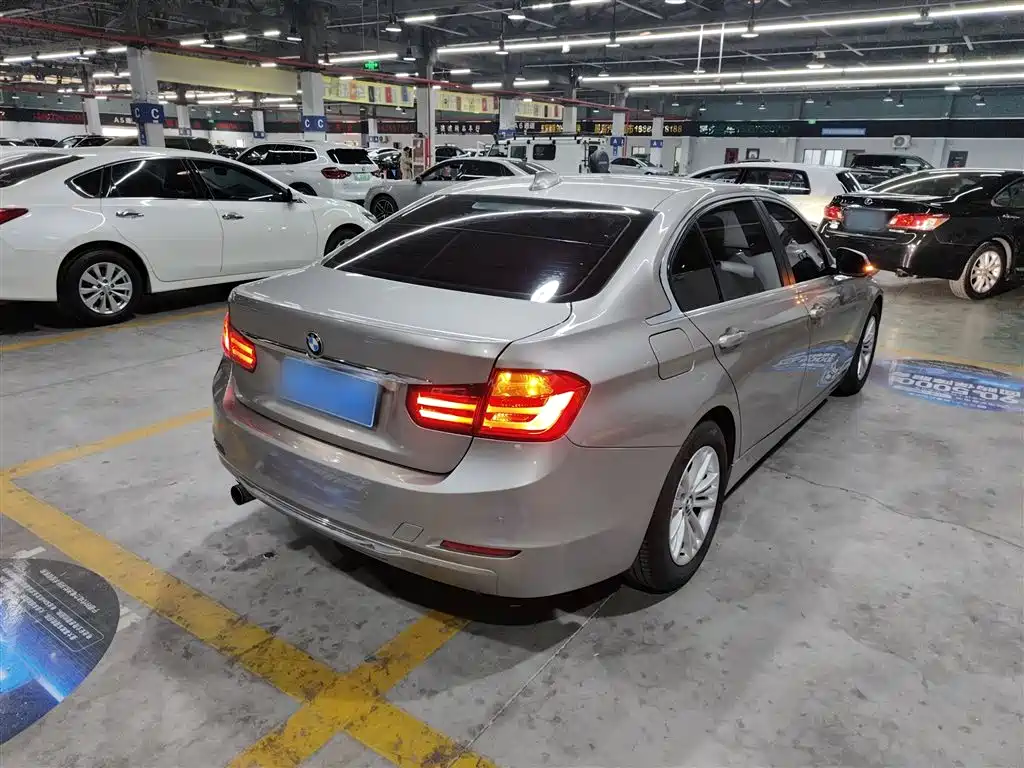 BMW 3 Series 2015 320Li Super Joy Fashion фото 23