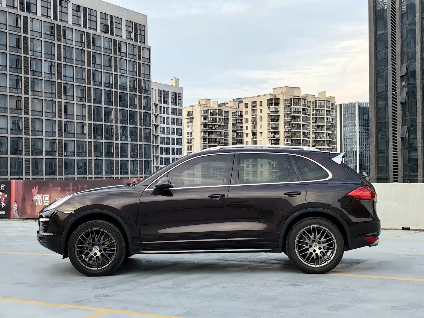 Porsche Cayenne 2014 Cayenne Platinum Edition 3.0T фото 8