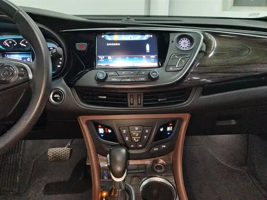 Buick Envision Plus 2017 20T 2WD Luxury фото 13
