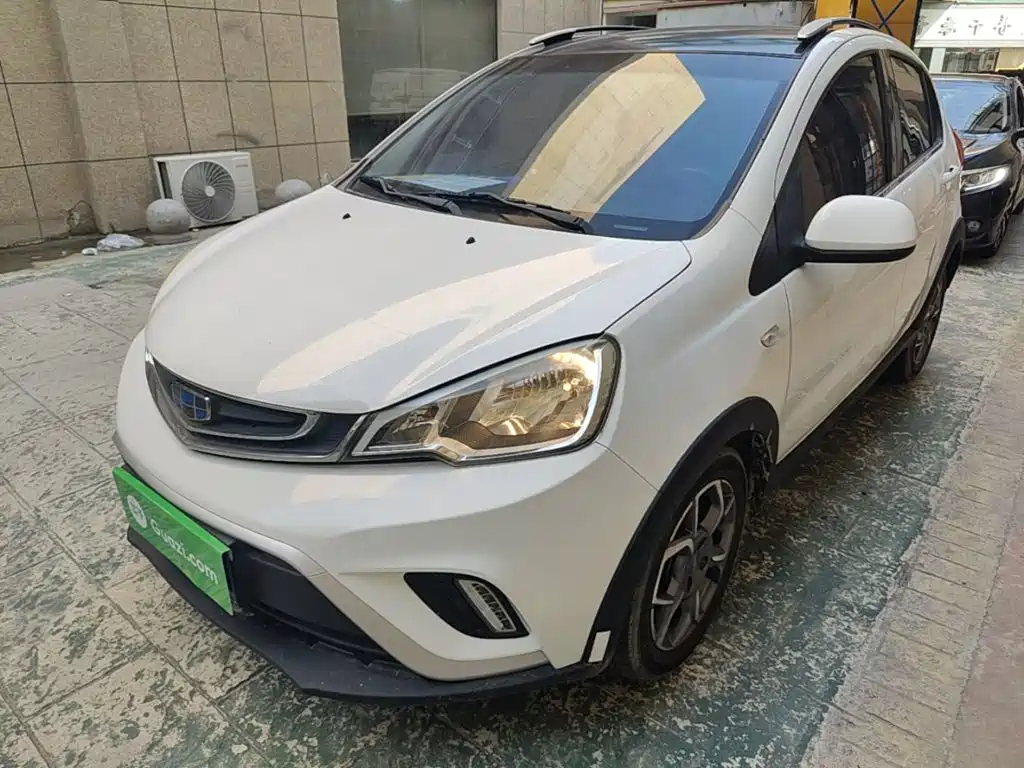 Geely Yuanjing X1 2017 2017 1.3L Auto Fun Edition