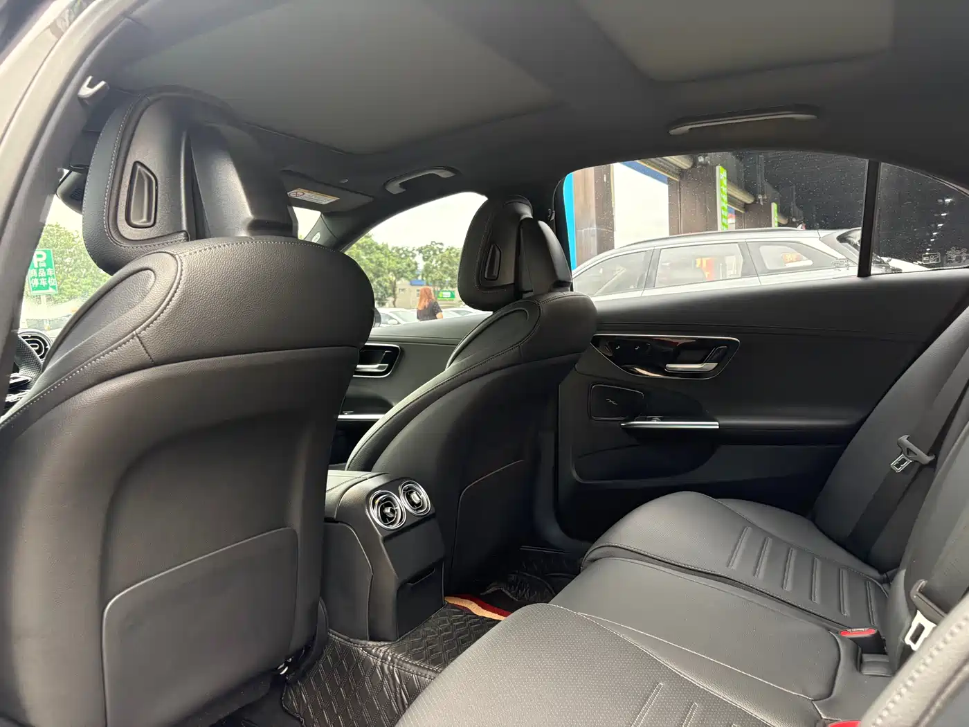 Mercedes-Benz C-Class 2023 C 260 L Sport фото 14