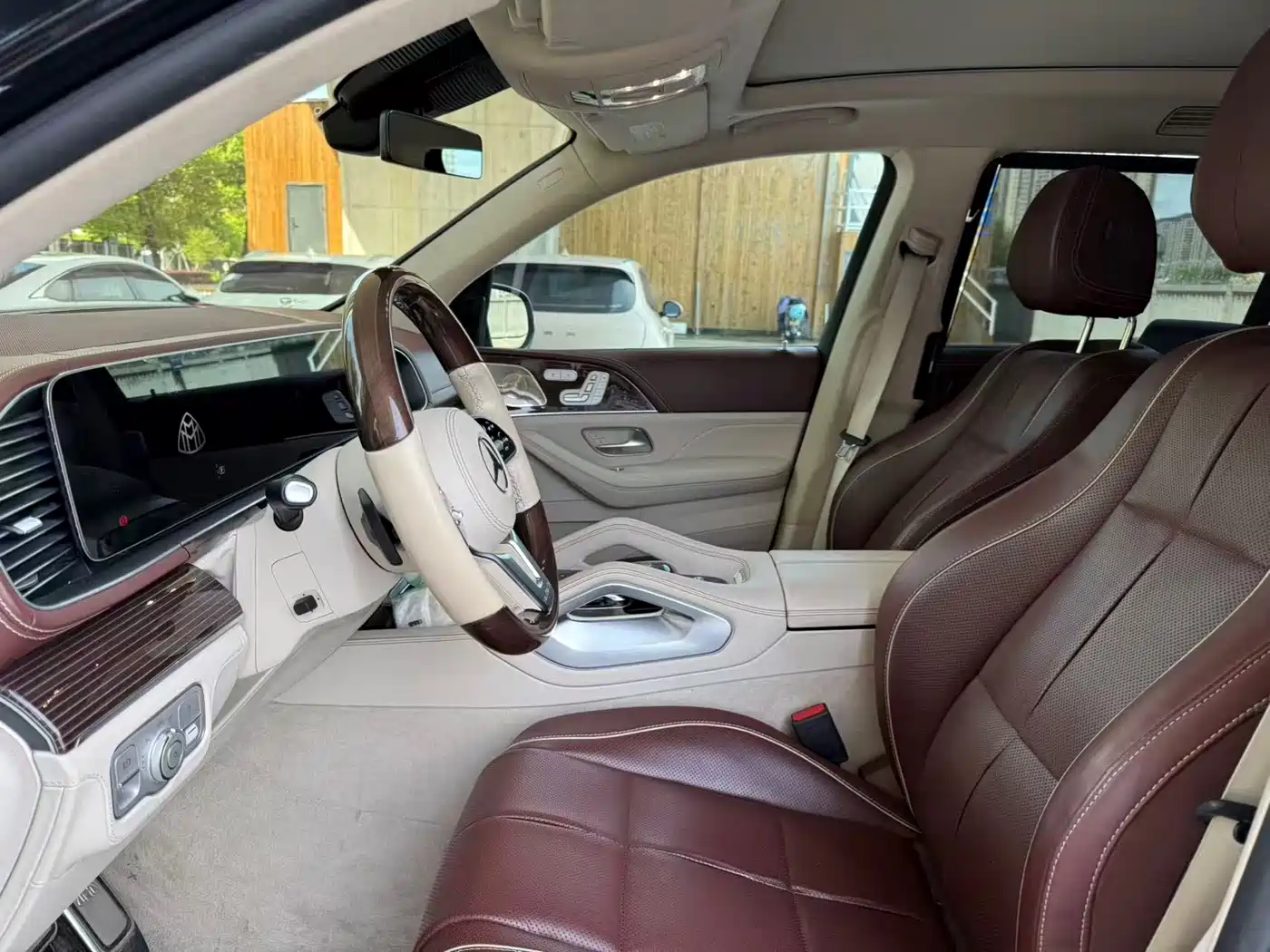 MERCEDES-BENZ MAYBACH GLS