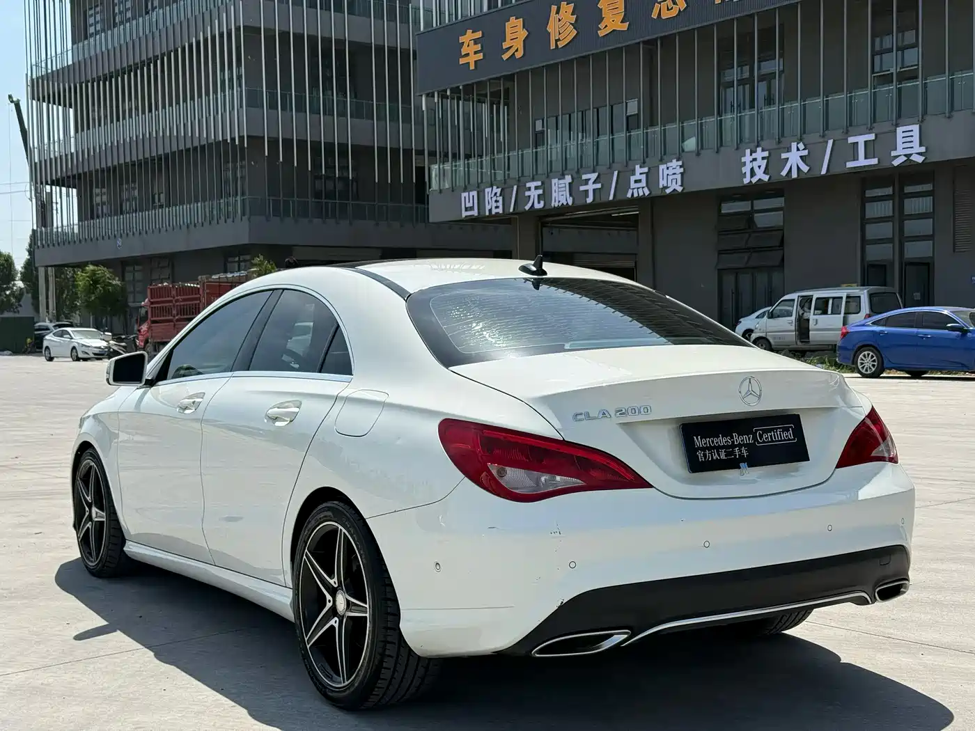 Mercedes-Benz CLA (Import) 2017 CLA 200 Dynamic фото 8